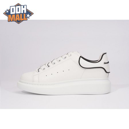 Alexander McQueen Oversized white Black SIZE: 35-45